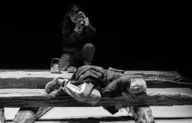 che-dolore-terribile-e-l-amore-c-masiar-pasquali-piccolo-teatro-di-milano-teatro-d-europa-10.jpg