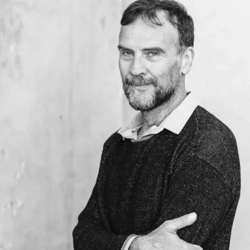 Portrait Robert Cantarella© Baptiste de Ville d'Avray