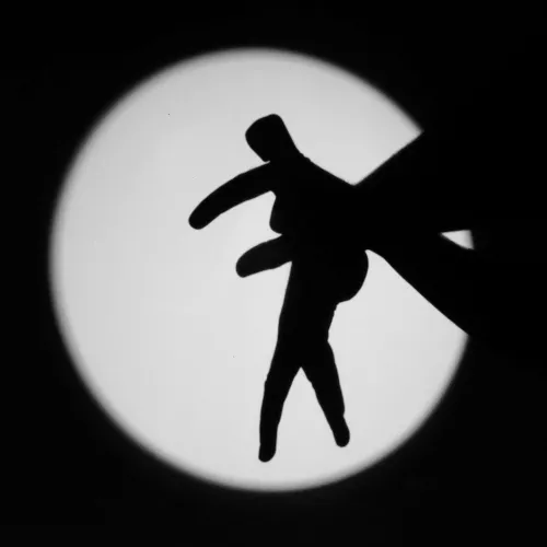 Dancer 2 ©DR