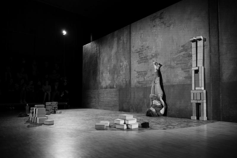 Des nuits pour voir le jour ©Aéline Lluvi