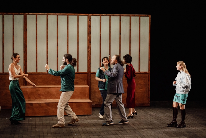 Menace chorale / Simon Gosselin